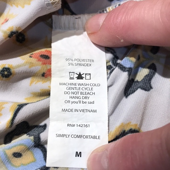 Blue & gold LuLaRoe Irma blouse size Medium - Picture 7 of 7